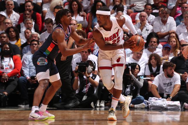 188金宝博体育-全方位差距！76人扭转系列赛只能祈祷恩比德回归