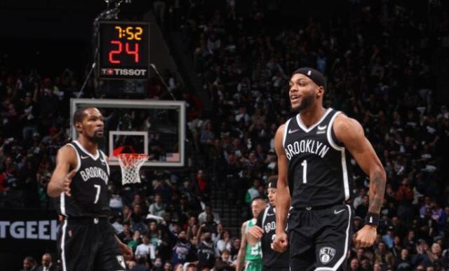 188金宝博体育-多面手的春天：布朗变篮网三号得分手